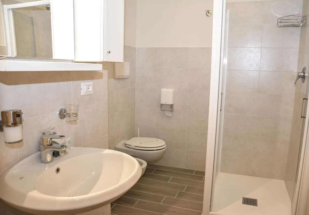 Locanda Bella Italia Bed & Breakfast Castelnuovo del Garda Inn